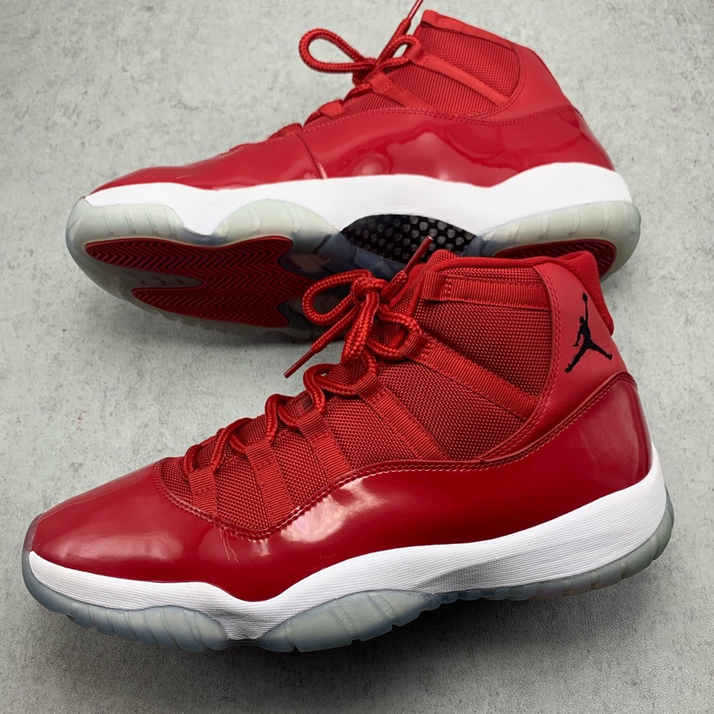 Preowned Air Jordan 11 Retro Win Like ‘96 Size 13